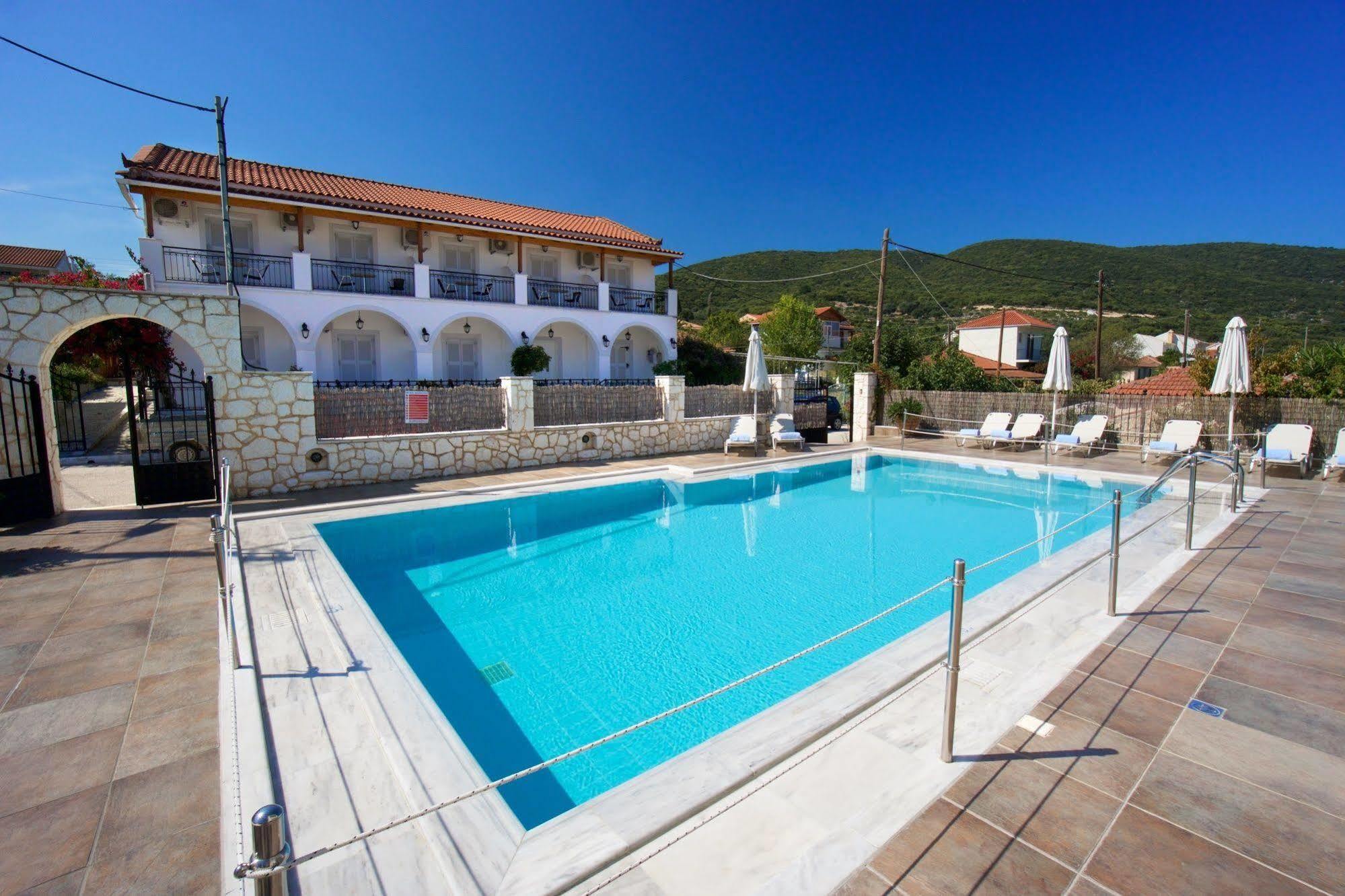Diamanto Complex Karavomylos Exterior foto